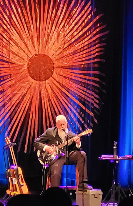 Bruce Cockburn -  14 October 2023 - Imperial Bell Quebec City -  photo Daniel Houle
